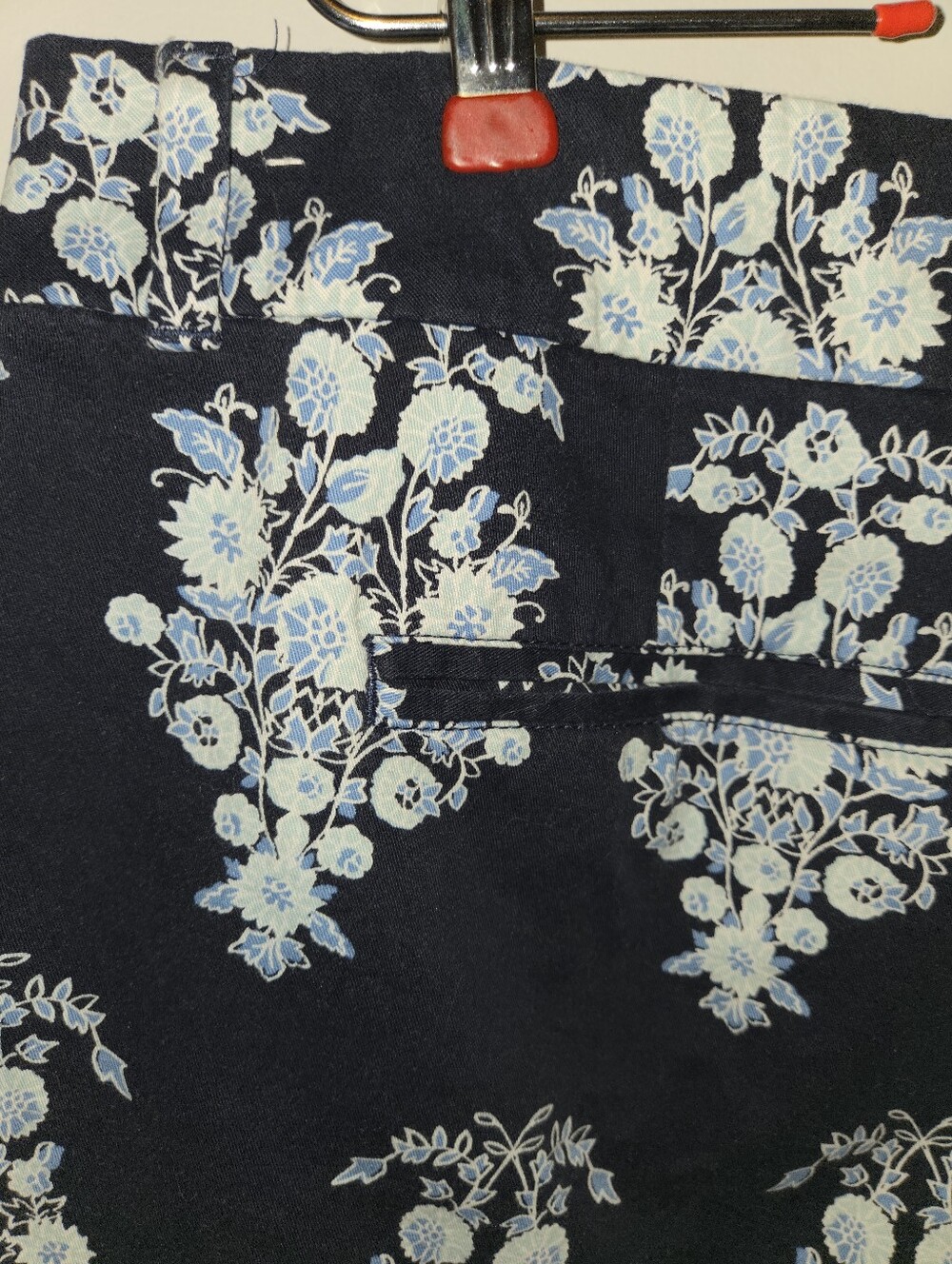 Loft Outlet Patterned Midrise 4" Inch Short - Picture 6 of 9